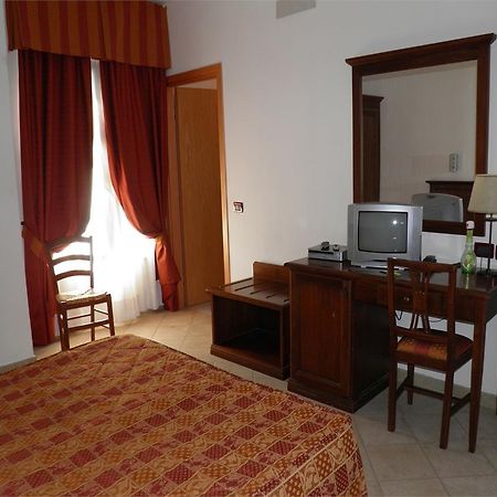 Hotel Bellagio Ovada Ngoại thất bức ảnh